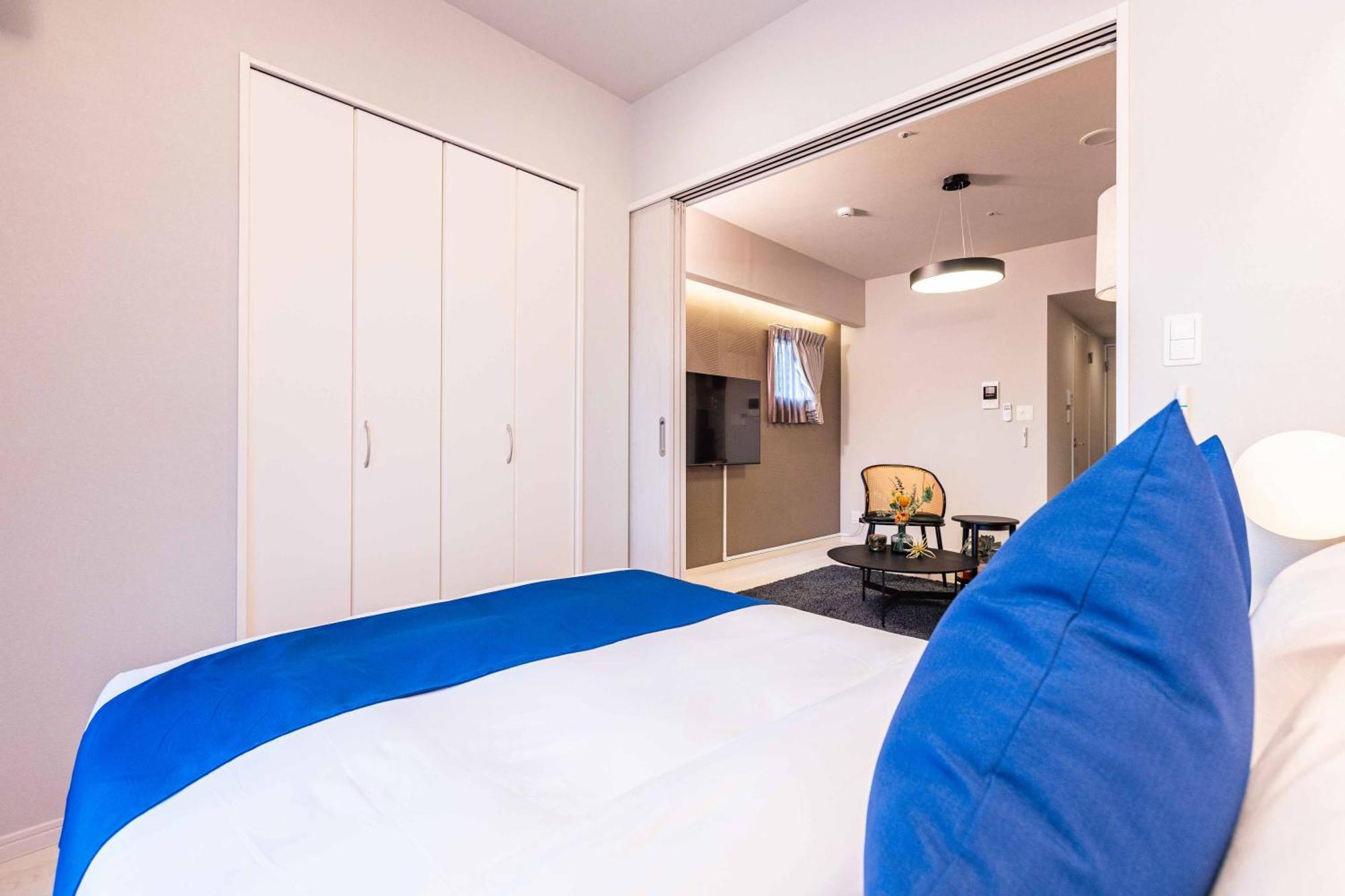 Fds Aura Apartment Осака Екстериор снимка