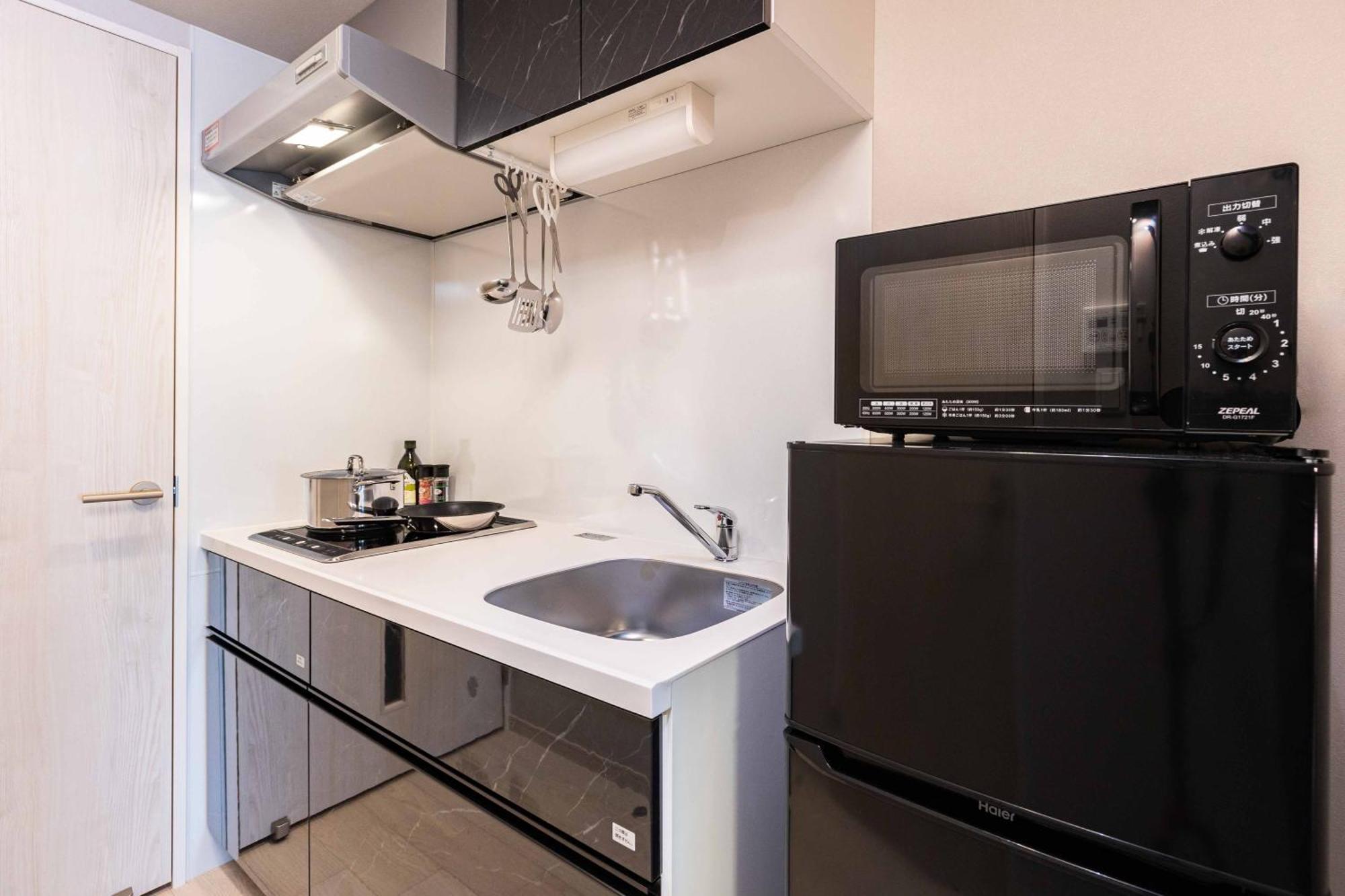 Fds Aura Apartment Осака Екстериор снимка