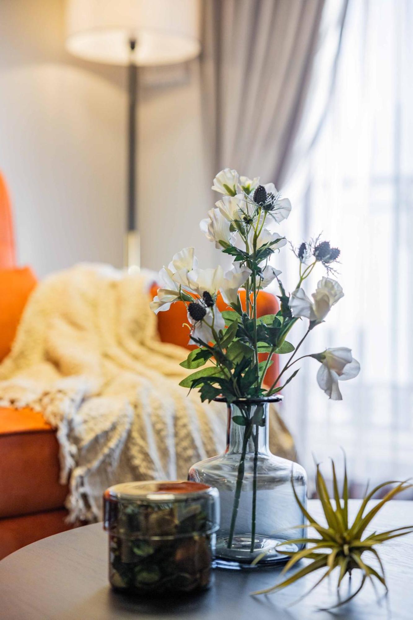 Fds Aura Apartment Осака Екстериор снимка